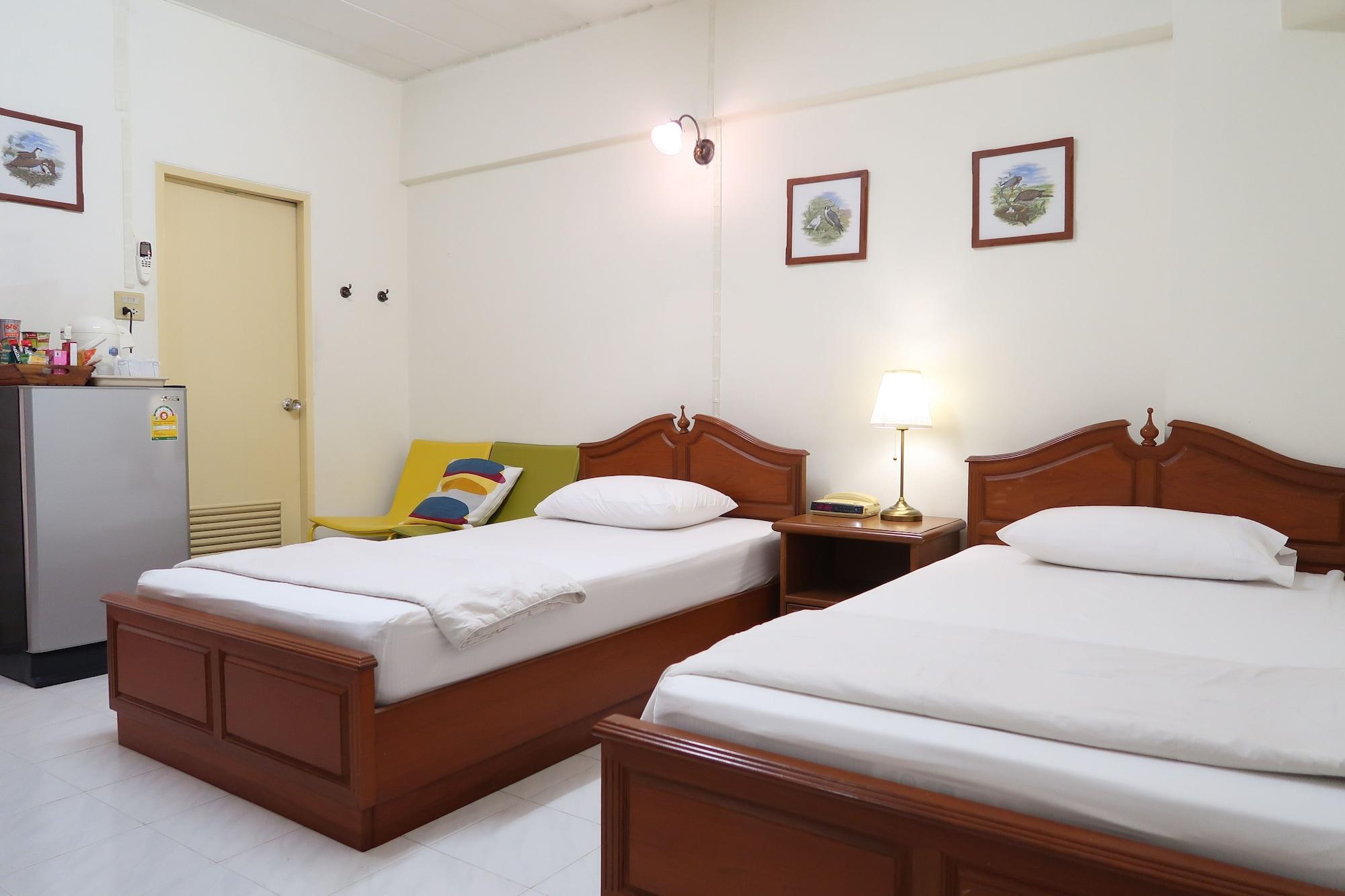 Phawana Sweet Hotel Bangkok Exterior foto